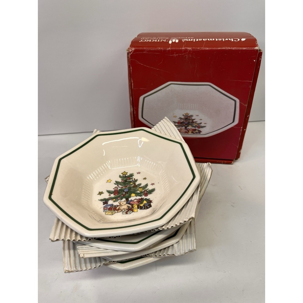 4 Vintage Nikko Christmastime Octagon All Purpose Cereal Soup Bowls   6.75" NIB